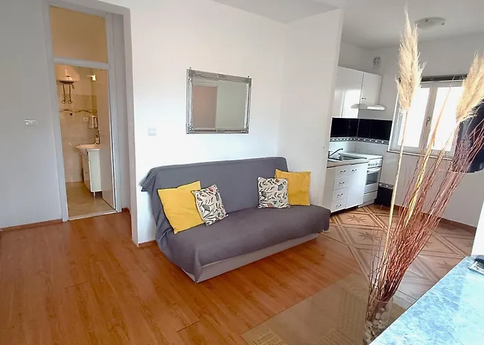 Ella Apartamento Makarska