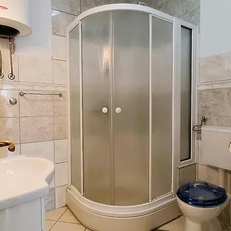 Ella Apartament