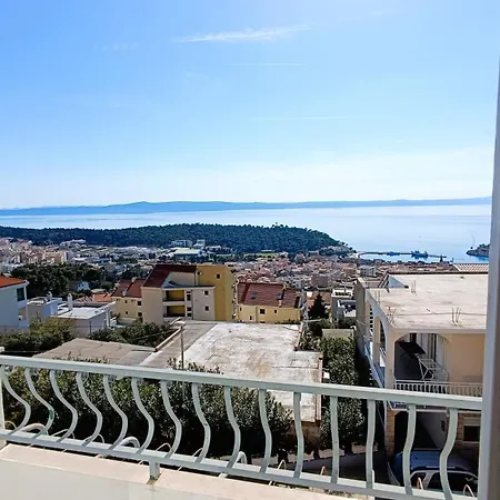 Ella Apartament *