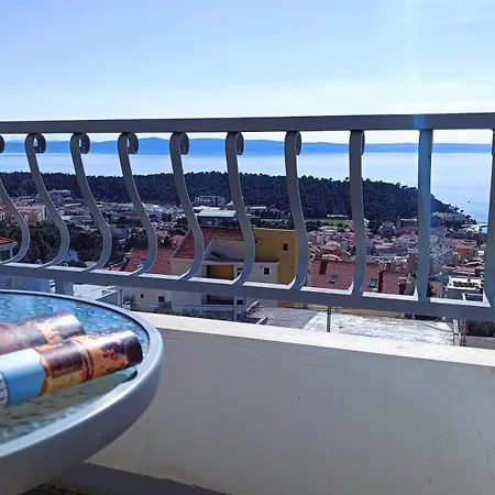 Ella Apartman Makarska