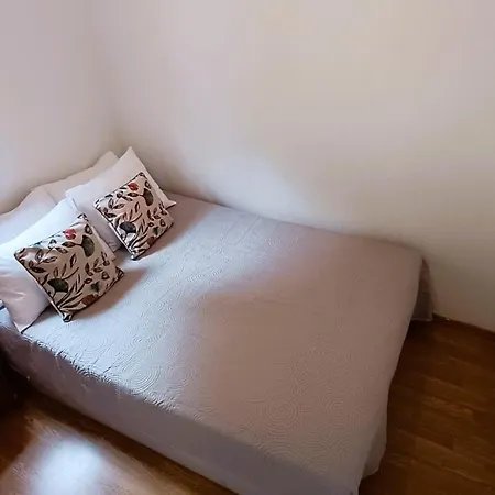 Ella Apartment Makarska